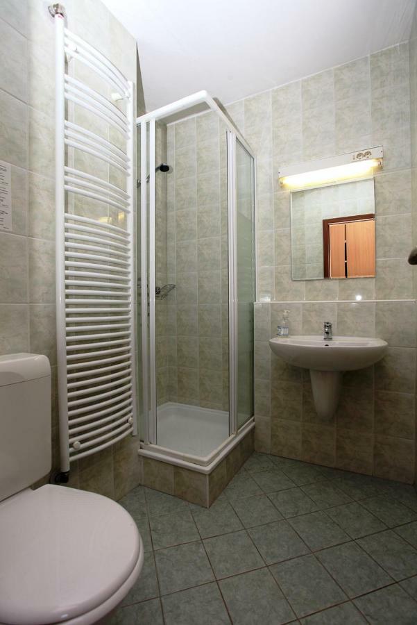 Aranypart Hotel Шіофок Екстер'єр фото